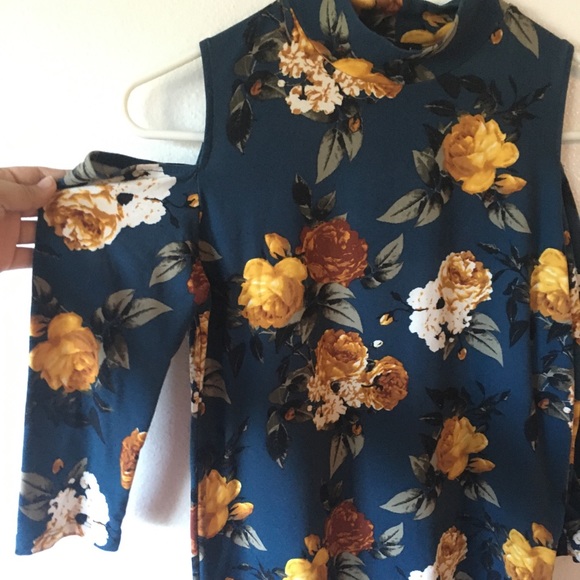 🌸J FOR JUSTIFY TOP - Picture 2 of 3